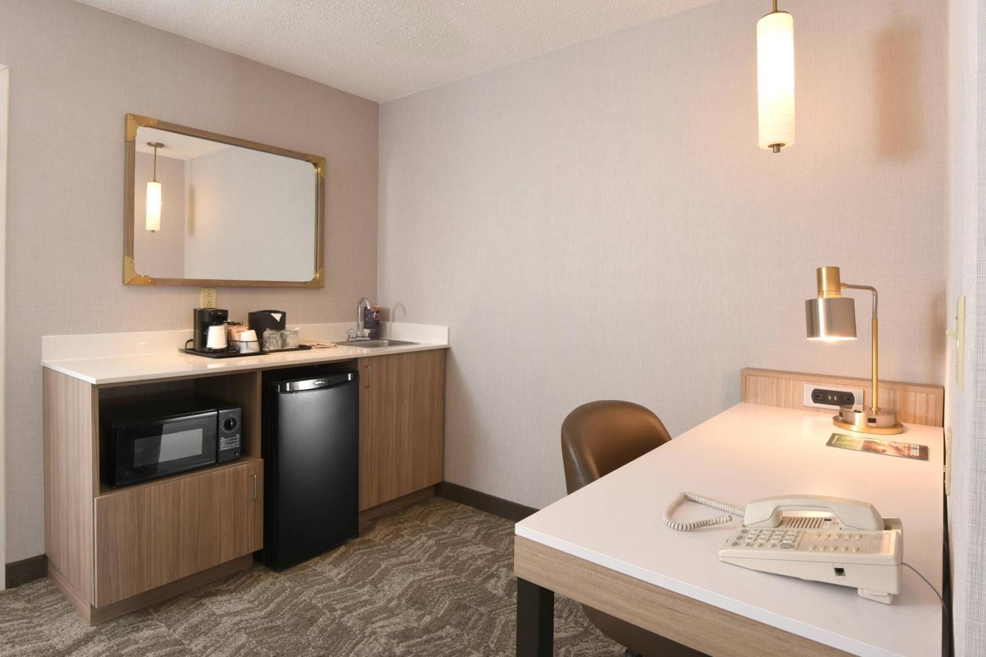 Springhill Suites Des Moines West West Des Moines Exteriör bild