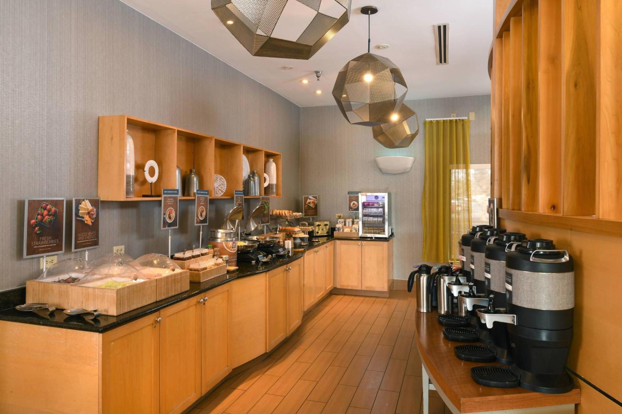 Springhill Suites Des Moines West West Des Moines Exteriör bild