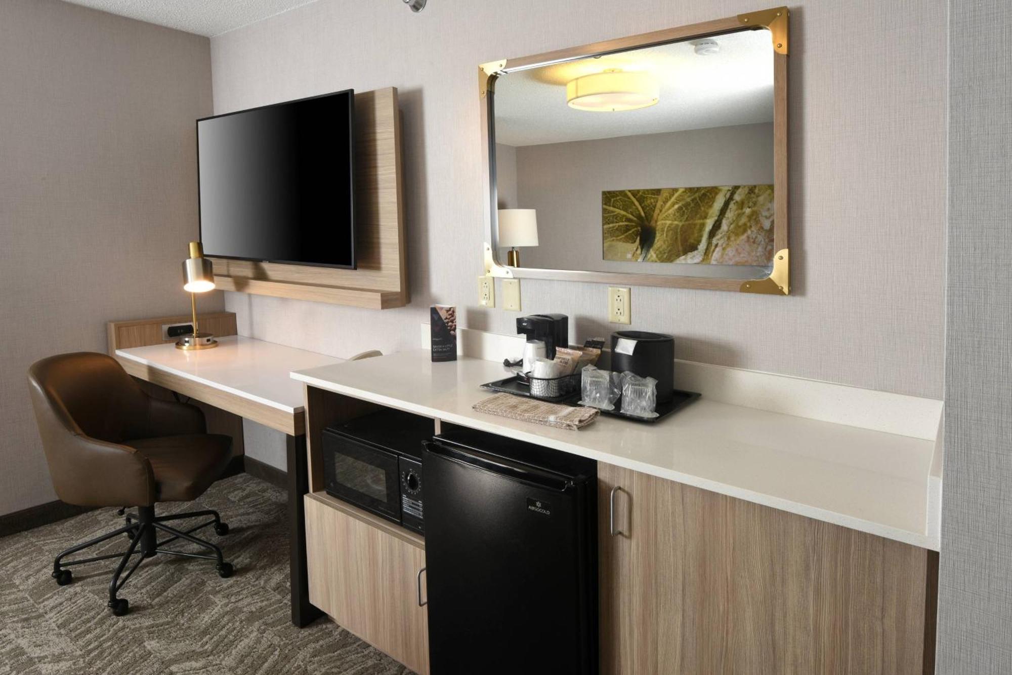 Springhill Suites Des Moines West West Des Moines Exteriör bild